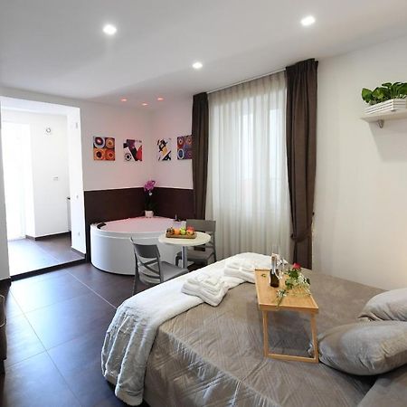 B&B In Centro Storico Σαλέρνο Εξωτερικό φωτογραφία