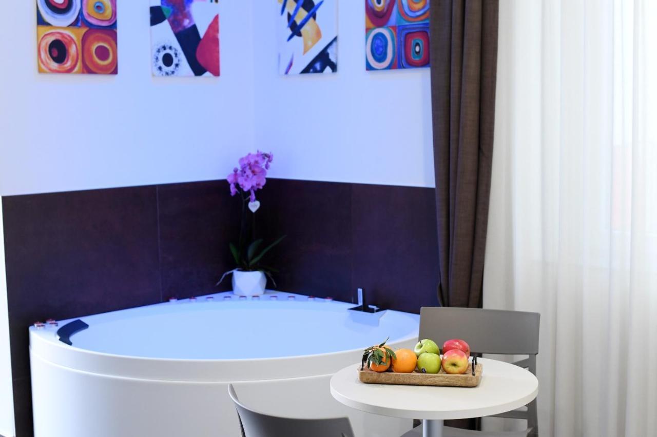 B&B In Centro Storico Σαλέρνο Εξωτερικό φωτογραφία
