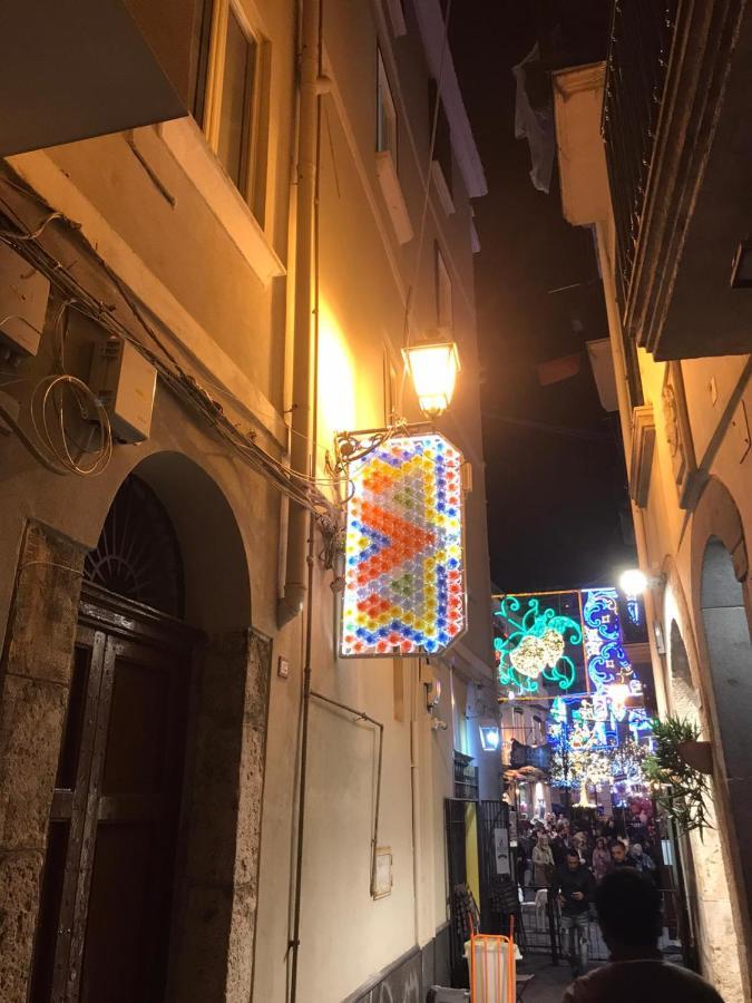B&B In Centro Storico Σαλέρνο Εξωτερικό φωτογραφία